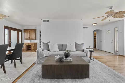 Living - 1230 E Rowlands Ln, Phoenix, AZ 85022 photo 4 of 5