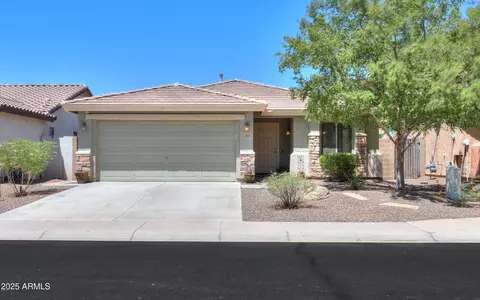 17418 N Carmen Ave, Maricopa, AZ 85139