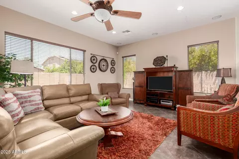 3892 E Ravenswood Dr, Gilbert, AZ 85298 photo 8