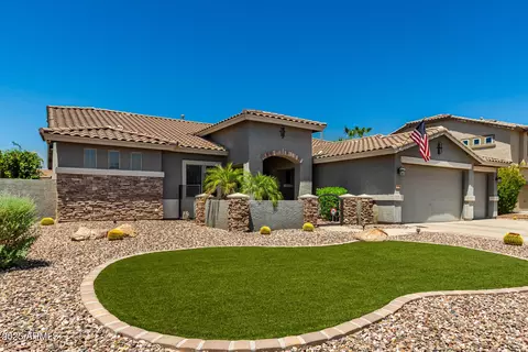 3892 E Ravenswood Dr, Gilbert, AZ 85298 photo 2