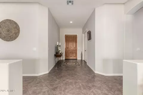 3892 E Ravenswood Dr, Gilbert, AZ 85298 photo 5