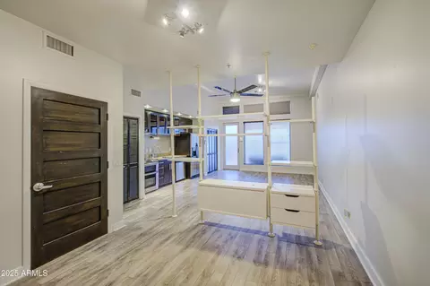 215 E Mckinley St #201, Phoenix, AZ 85004 photo 15