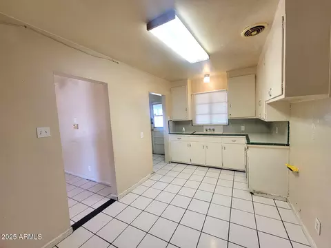 Other - 4242 N 11th Pl, Phoenix, AZ 85014 photo 3 of 8