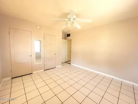 Bedroom - 4242 N 11th Pl, Phoenix, AZ 85014 photo 1 of 1