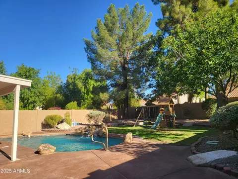 Exterior - 843 W Devon Dr, Gilbert, AZ 85233 photo 3 of 7