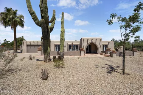 8426 E Paradise Dr, Scottsdale, AZ 85260