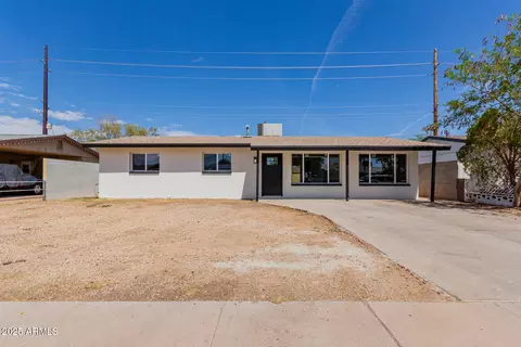 2521 N 47th Dr, Phoenix, AZ 85035