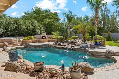 10895 El Rancho Dr, Scottsdale, AZ 85259