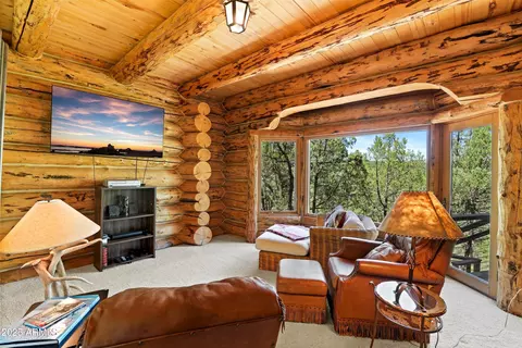 Living - 2912 E Chuparosa Cir, Payson, AZ 85541 photo 5 of 7