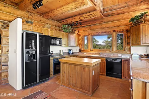 Kitchen - 2912 E Chuparosa Cir, Payson, AZ 85541 photo 1 of 1