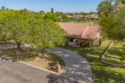 2129 E Page Ave, Gilbert, AZ 85234 photo 4