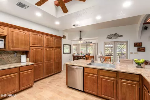 2129 E Page Ave, Gilbert, AZ 85234 photo 12