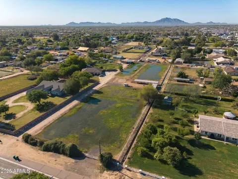16429 E Frye Rd #2, Gilbert, AZ 85295