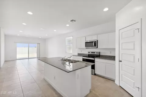 Kitchen - 1313 W Bealey Ave, Coolidge, AZ 85128 photo 1 of 1