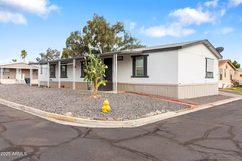 6227 N Litchfield Rd #70, Litchfield Park, AZ 85340