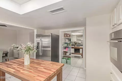 Kitchen - 1759 W Monte Ave, Mesa, AZ 85202 photo 4 of 4