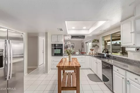 Kitchen - 1759 W Monte Ave, Mesa, AZ 85202 photo 2 of 4