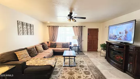 4033 W Berridge Ln, Phoenix, AZ 85019
