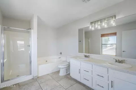 Bath - 2173 E 35th Ave, Apache Junction, AZ 85119 photo 1 of 2