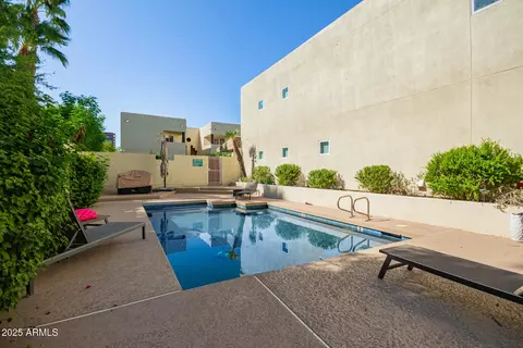 Exterior - 21 W Pasadena Ave #3, Phoenix, AZ 85013 photo 9 of 9