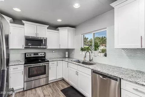 Kitchen - 2330 E Sahuaro Dr, Phoenix, AZ 85028 photo 1 of 1