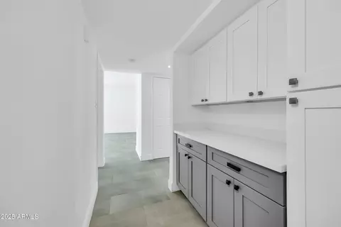 Entry Way - 1107 E Marlette Ave, Phoenix, AZ 85014 photo 2 of 2