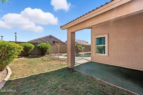 Exterior - 3279 E Woodside Way, Gilbert, AZ 85297 photo 4 of 9