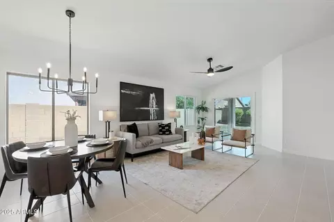 Dining - 3279 E Woodside Way, Gilbert, AZ 85297 photo 4 of 4
