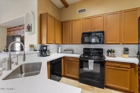 9826 E Irwin Cir, Mesa, AZ 85209 photo 11