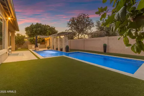2660 E Sunrise Pl, Chandler, AZ 85286