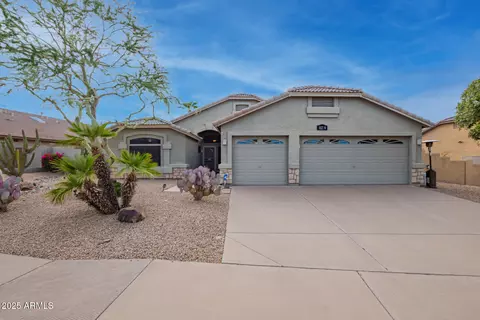 11270 S Obispo Dr, Goodyear, AZ 85338