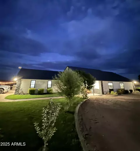 775 N Apple Blossom Ln, Snowflake, AZ 85937