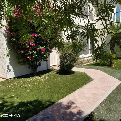 8805 S 51st St #2, Phoenix, AZ 85044