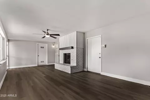 1850 E Hazelwood St, Phoenix, AZ 85016 photo 10