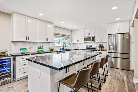 Kitchen - 14616 N 28th Pl, Phoenix, AZ 85032 photo 1 of 10