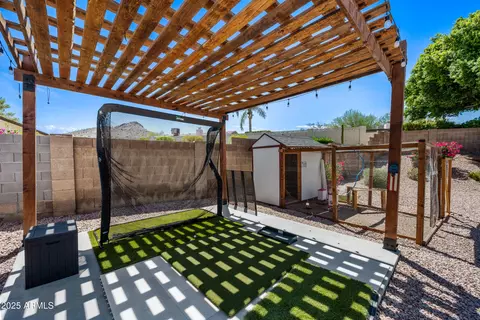 Exterior - 14616 N 28th Pl, Phoenix, AZ 85032 photo 9 of 10