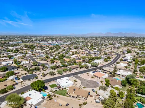 View/Area - 14616 N 28th Pl, Phoenix, AZ 85032 photo 9 of 12