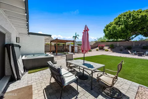 Exterior - 14616 N 28th Pl, Phoenix, AZ 85032 photo 3 of 10