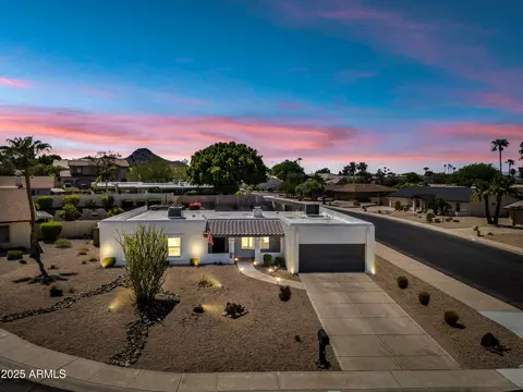 View/Area - 14616 N 28th Pl, Phoenix, AZ 85032 photo 2 of 12