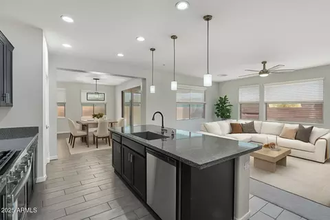 11929 W Yearling Ct, Peoria, AZ 85383
