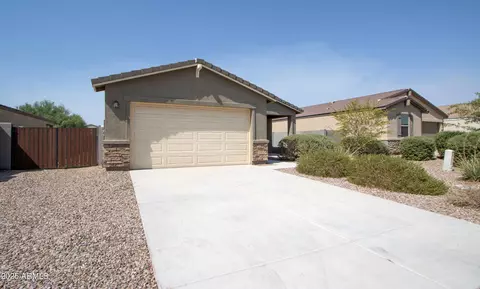 7046 Eagle Nest Way, San Tan Valley, AZ 85143