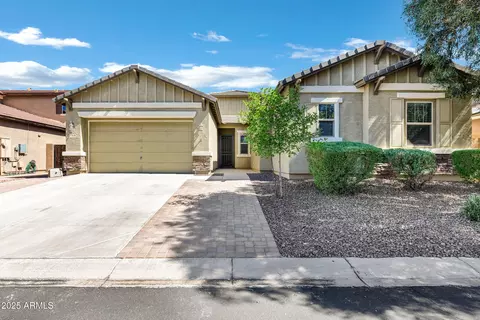 7918 W Molly Dr, Peoria, AZ 85383