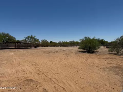 205 E Tanya Rd, Phoenix, AZ 85086 photo 28