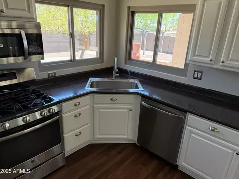 205 E Tanya Rd, Phoenix, AZ 85086 photo 10