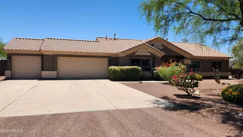 205 E Tanya Rd, Phoenix, AZ 85086 photo 2
