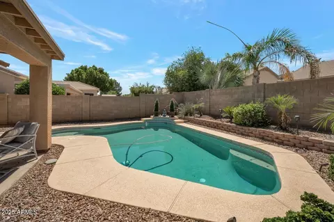 Exterior - 213 E Smoke Tree Rd, Gilbert, AZ 85296 photo 5 of 5