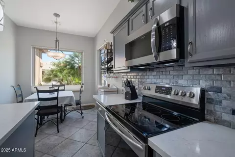 Kitchen - 213 E Smoke Tree Rd, Gilbert, AZ 85296 photo 3 of 6