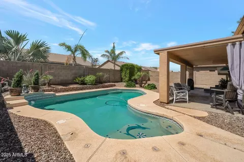 Exterior - 213 E Smoke Tree Rd, Gilbert, AZ 85296 photo 4 of 5