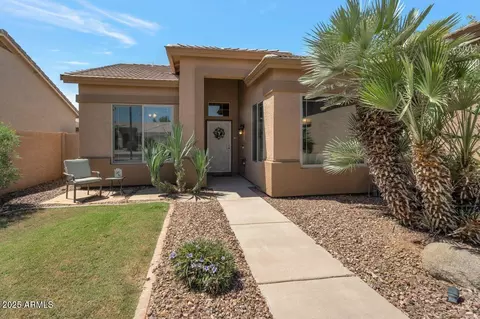 213 E Smoke Tree Rd, Gilbert, AZ 85296