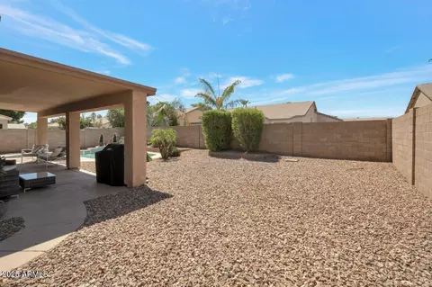 Exterior - 213 E Smoke Tree Rd, Gilbert, AZ 85296 photo 3 of 5